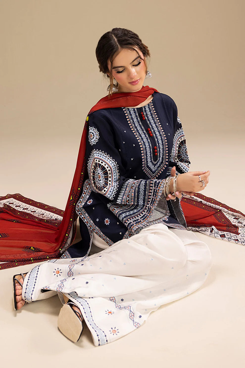 NF-309 Jazmin Most Trending Code Lawn - 3PC