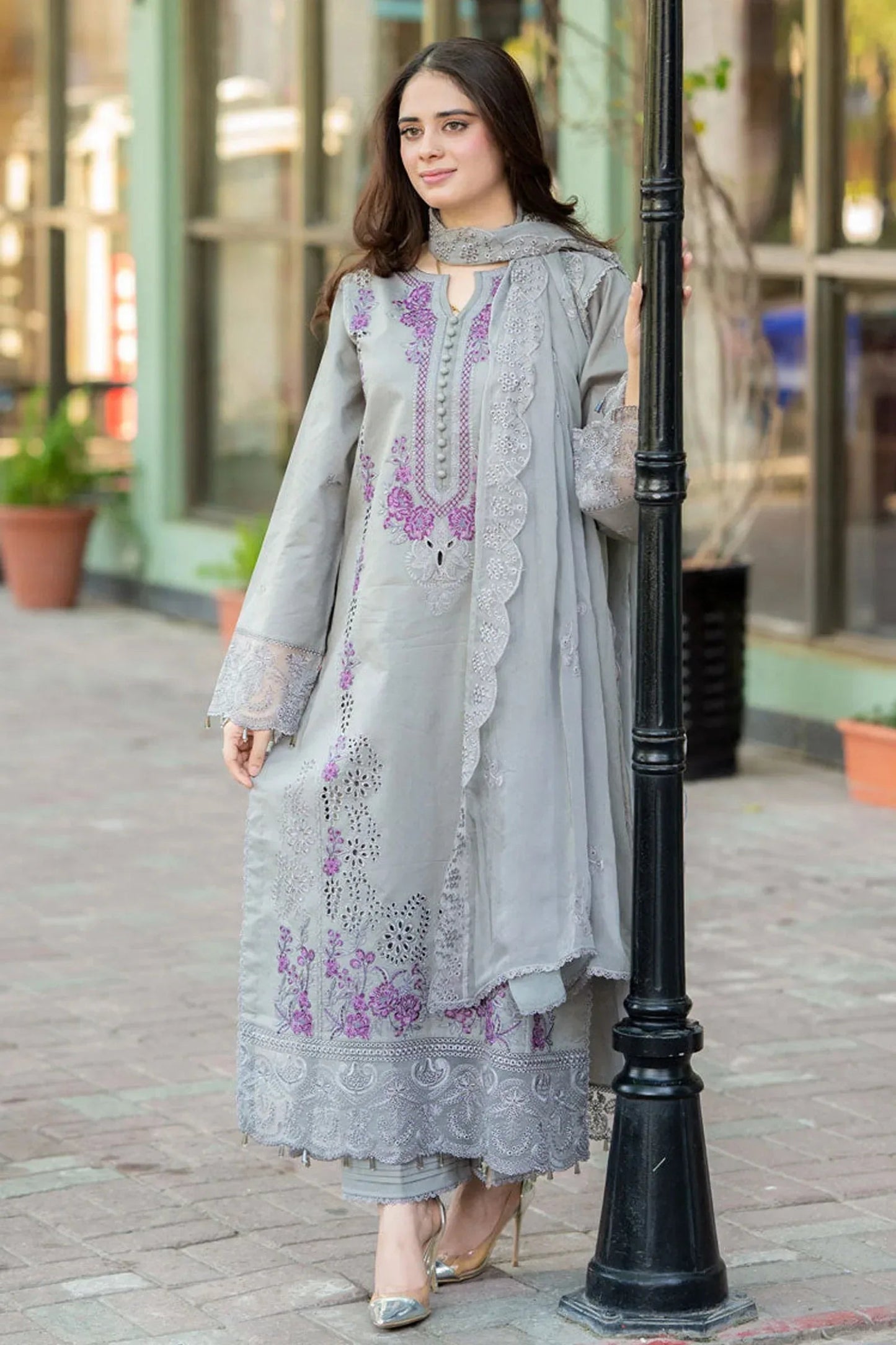 NF-6502 Mushq Chickenkari Eid Special Lawn 3PC