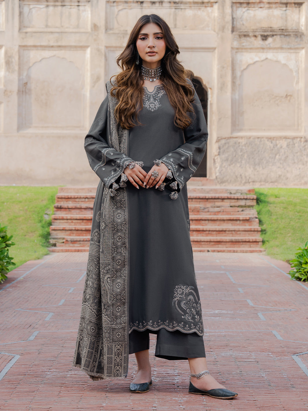 NF-325 Izel Luxury Embroidered Lawn 3PC
