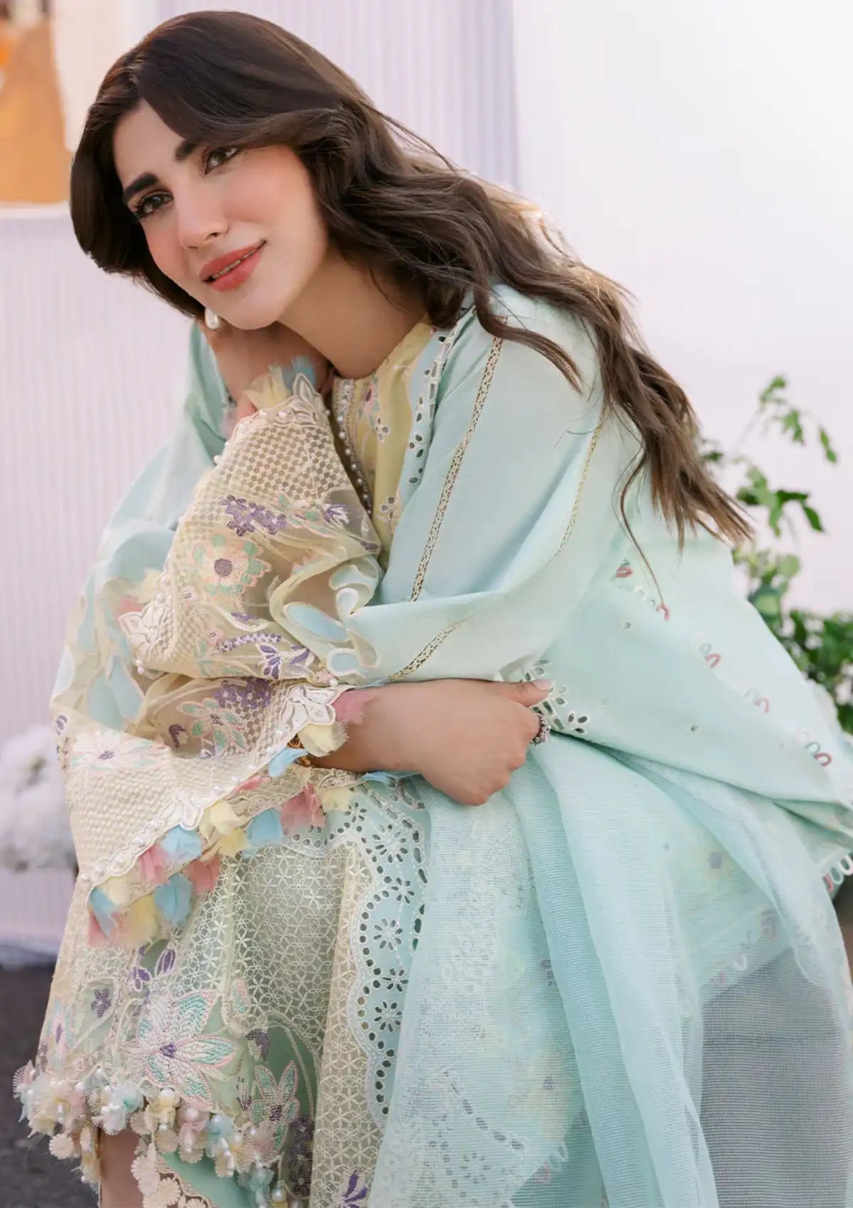 NF-805 Bin Ilyas Luxury Embroidered Lawn 3PC