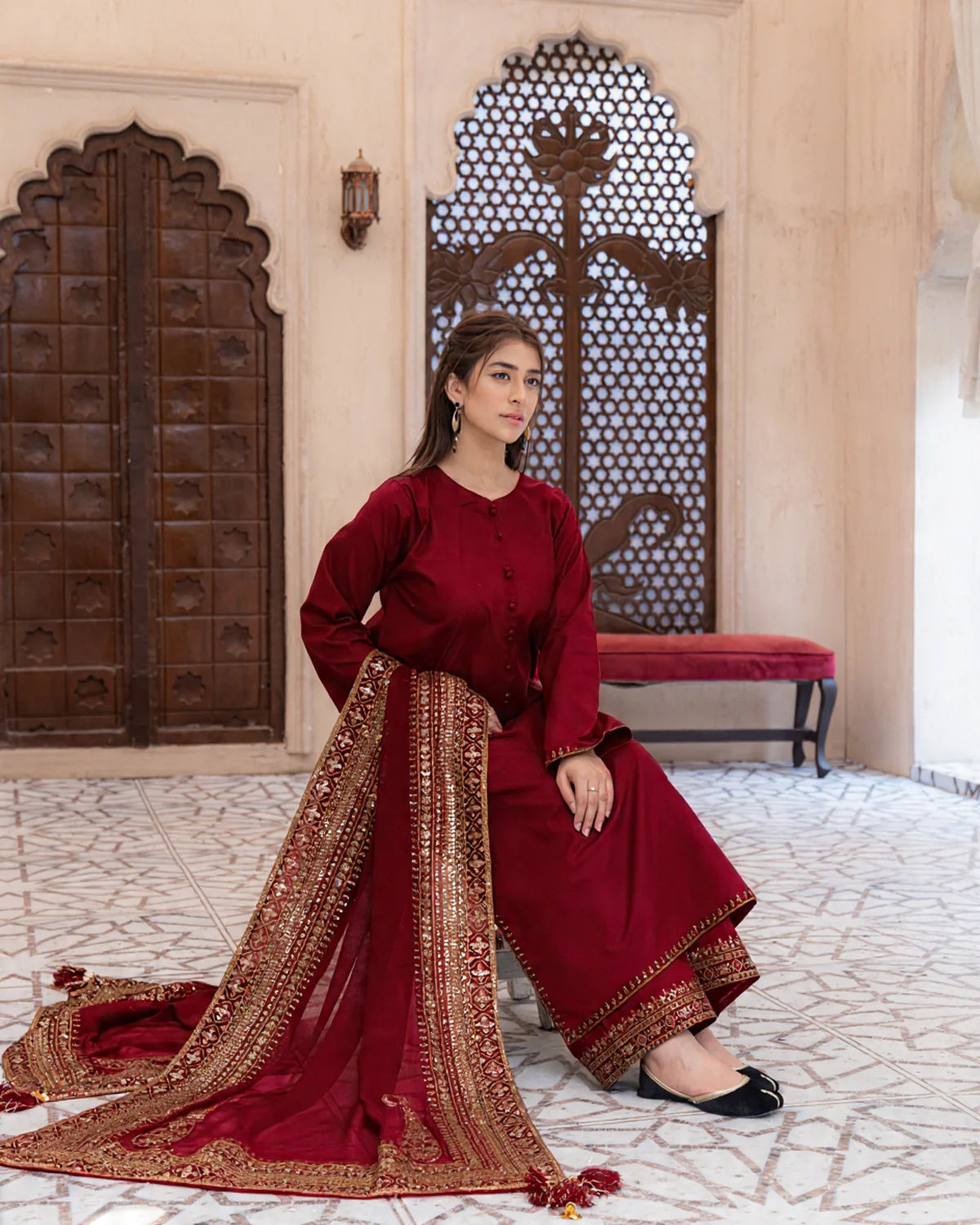 NF-1816 Dyot Luxury Embroidered Lawn 3PC