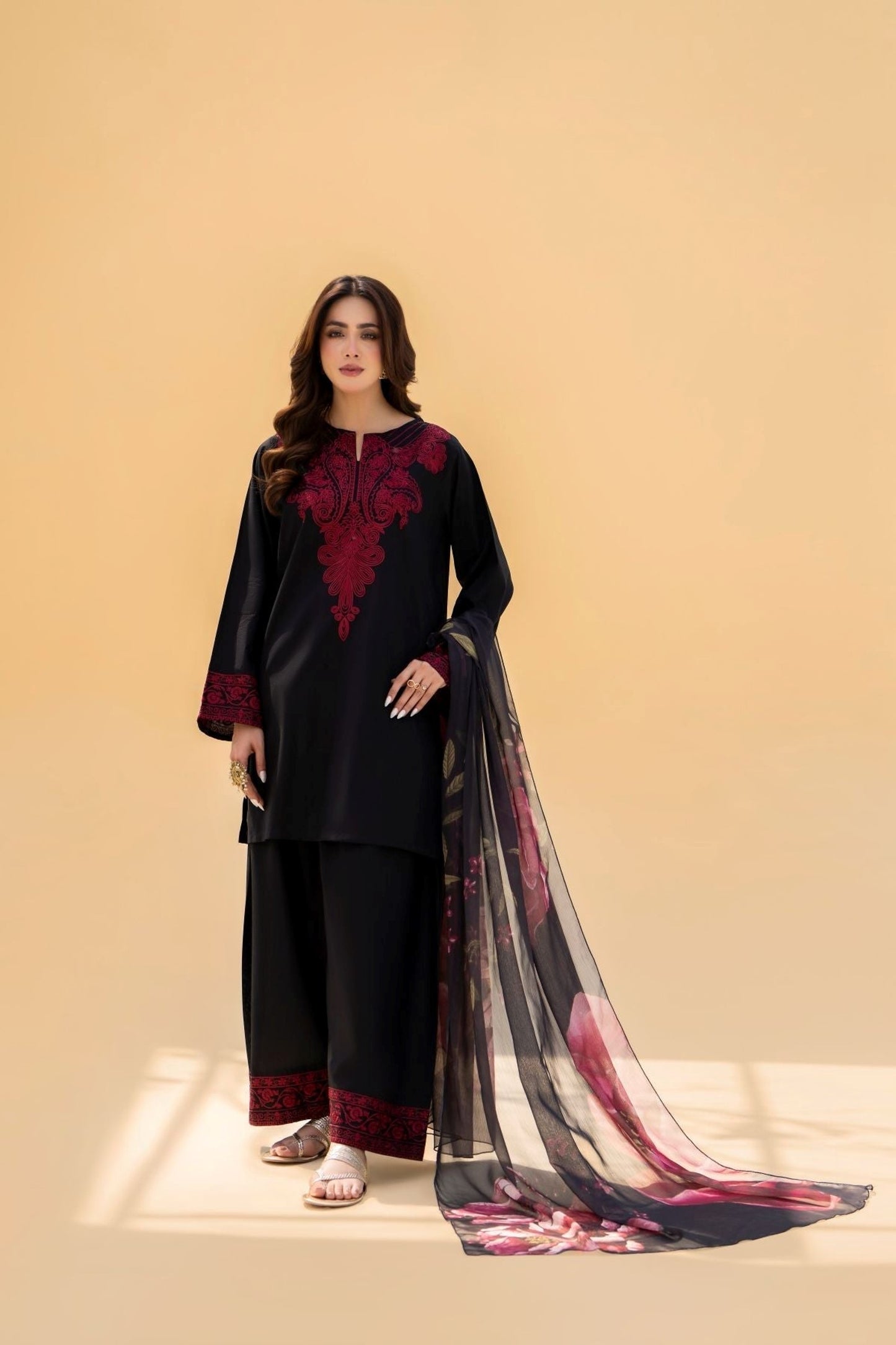 NF-323 Sapphire Black beauty Lawn 3PC