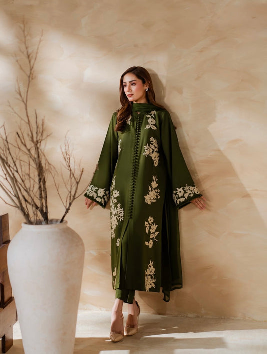 NF-4137 Batik Luxury Embroidered Lawn 3PC