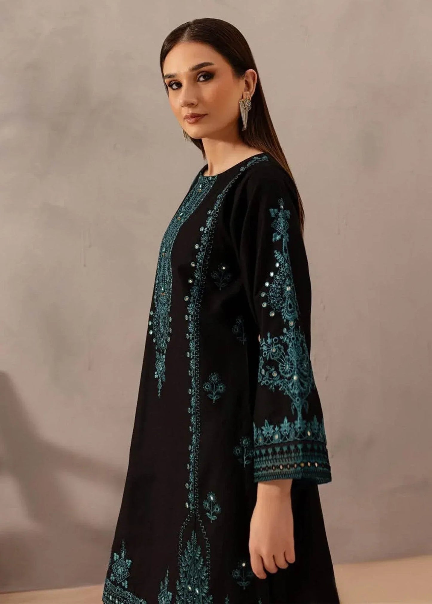 NF-335 Batik Luxury Embroidered Lawn 2PC