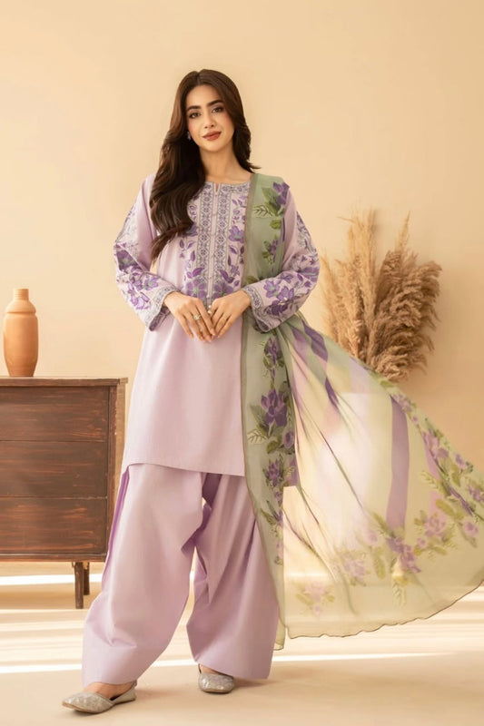 Sapphire Luxury Embroidered Danak 3PC