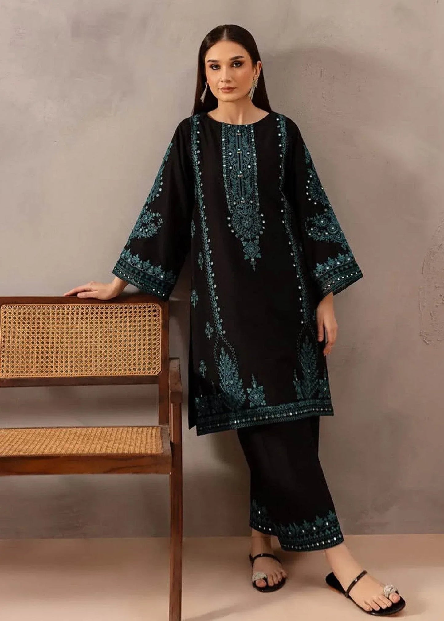 NF-335 Batik Luxury Embroidered Lawn 2PC