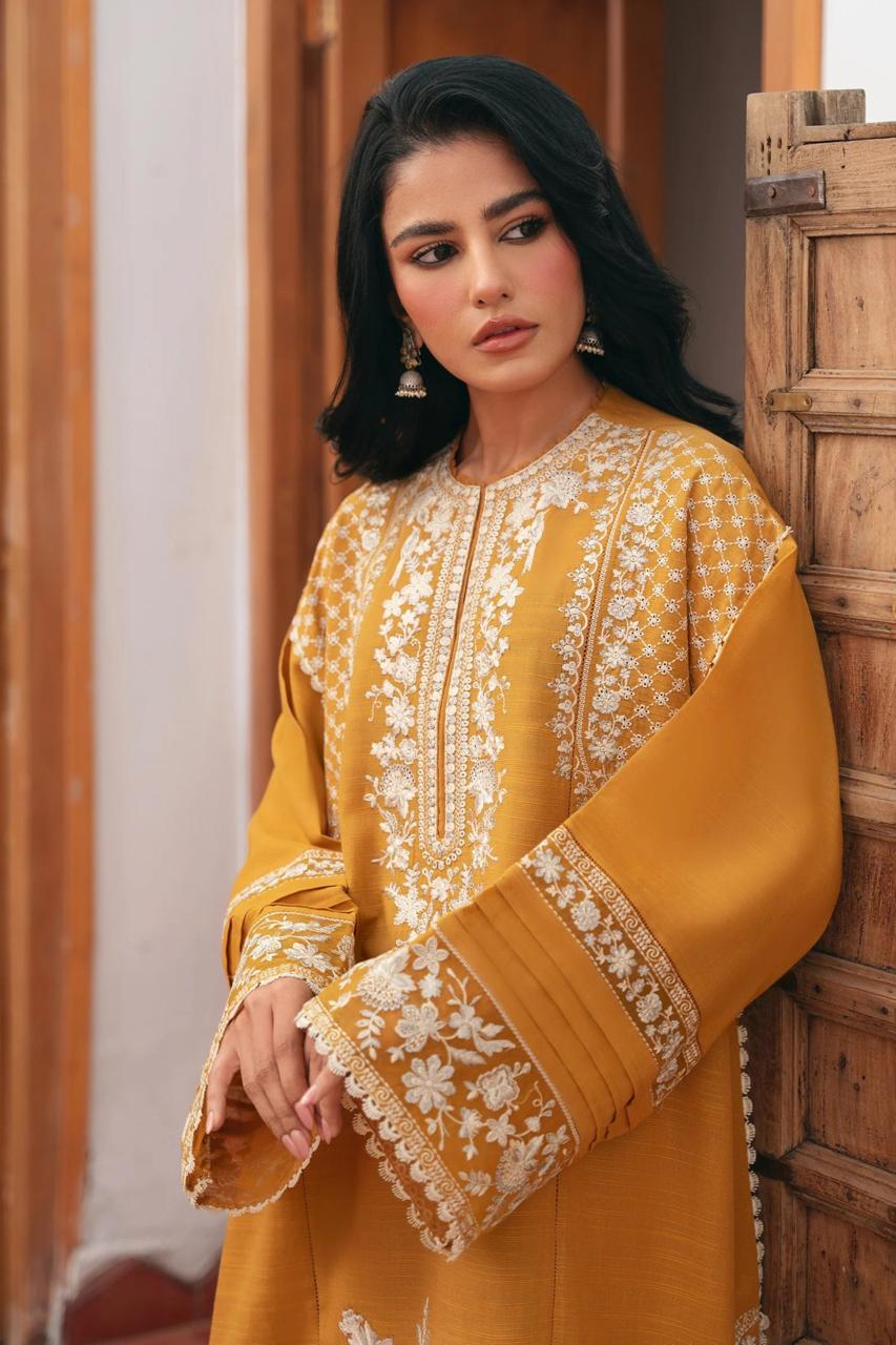 NF-306 Zaha Luxury Embroidered Lawn 2PC