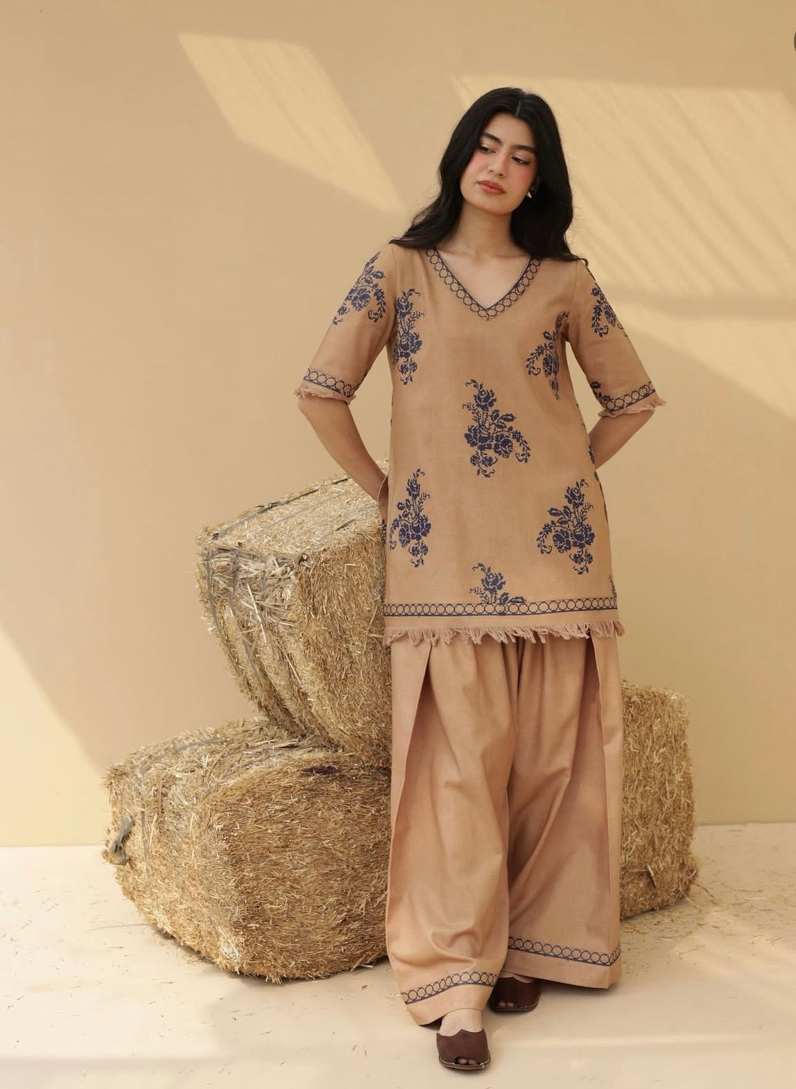 NF-798 Dyot by Mahira Khan Luxury Cross Stitch Lawn 2PC