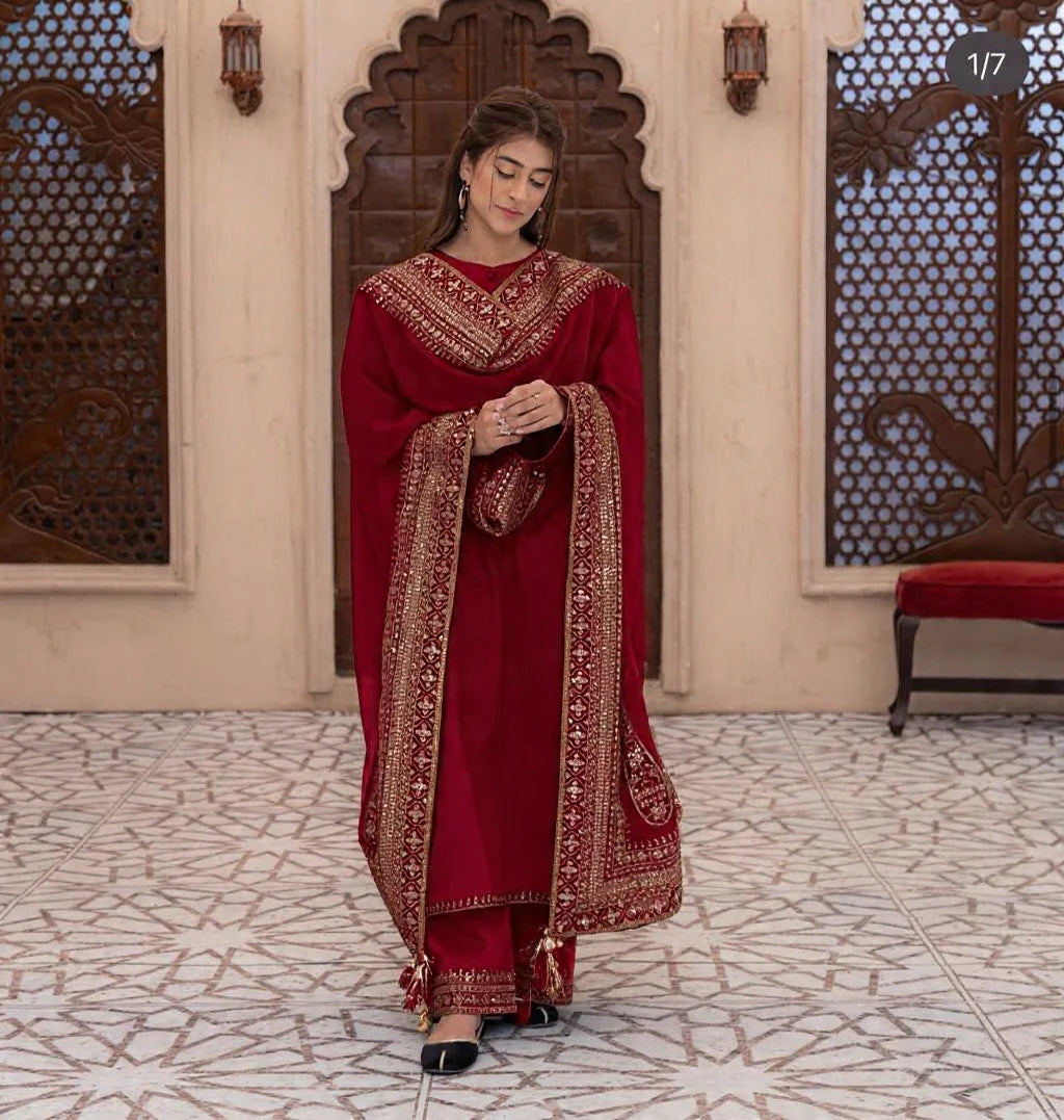 NF-1816 Dyot Luxury Embroidered Lawn 3PC