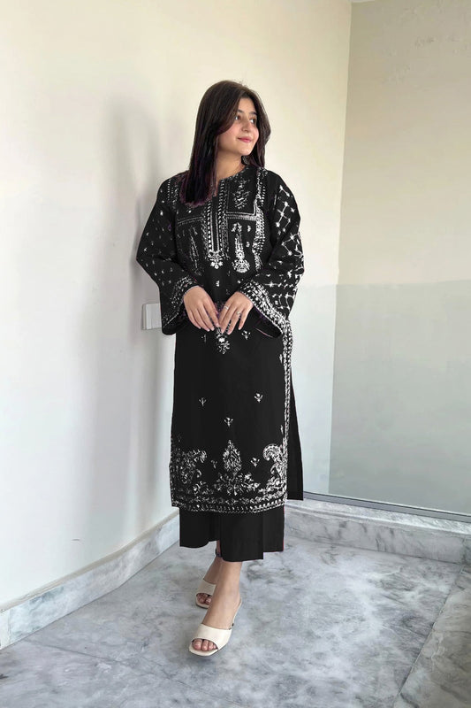 NF-303 Umza Luxury Embroidered Lawn 2PC