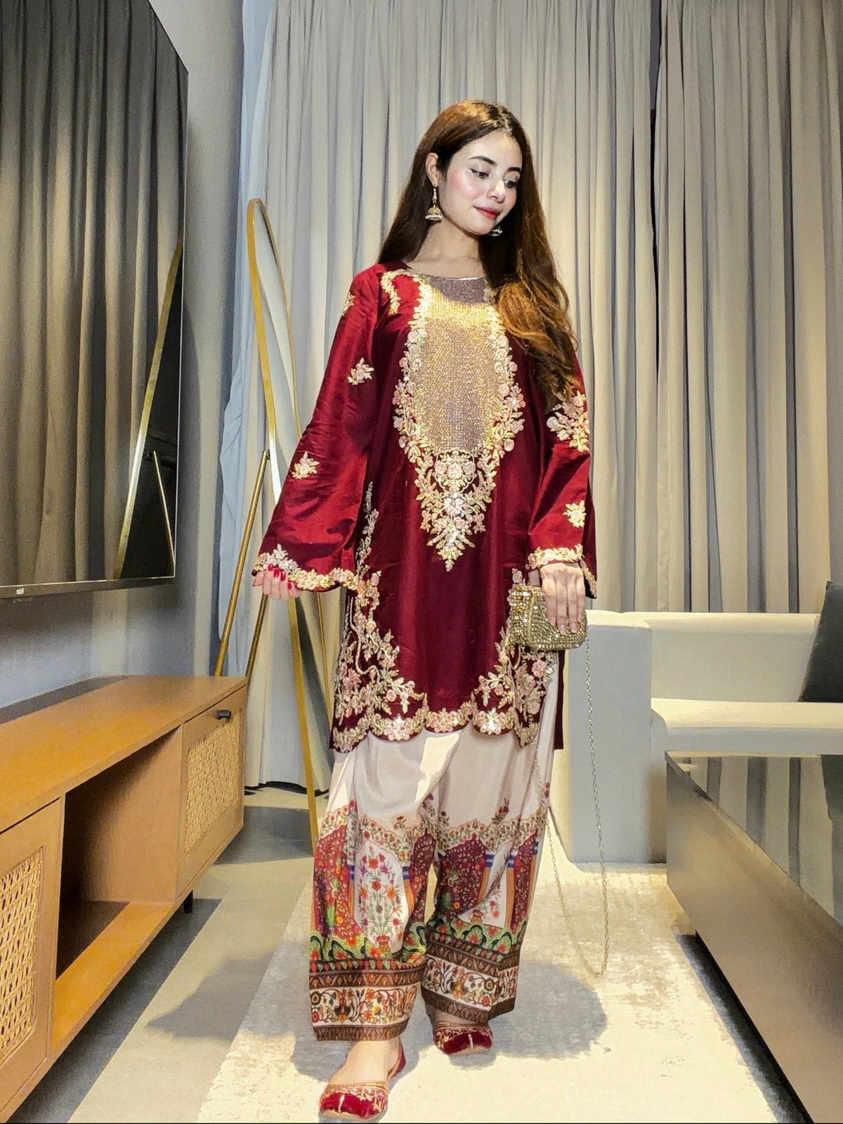 NF-122 Ethnic Viral Silk 2PC