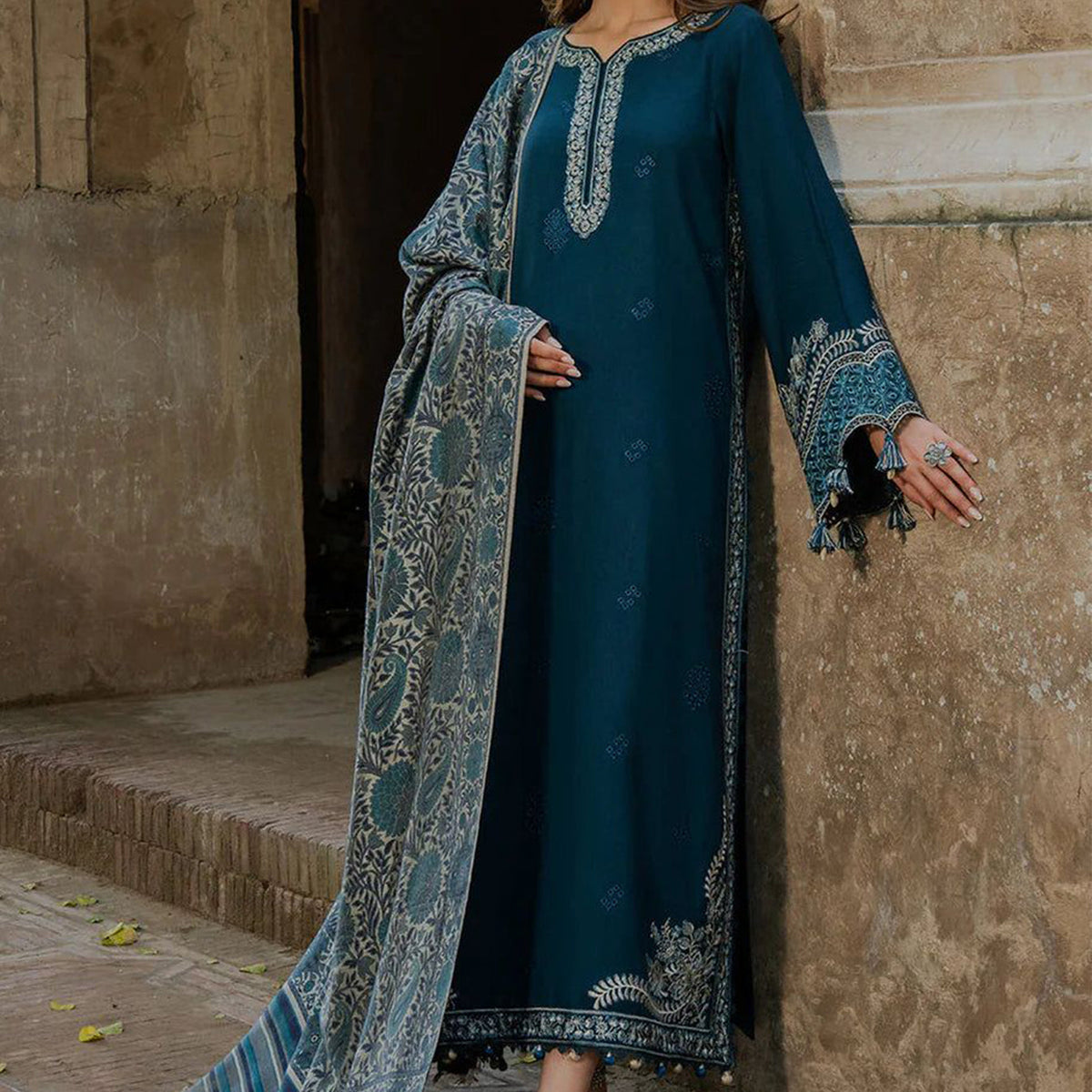 NF-6205 Izel Luxury Embroidered Winter Danak 3PC