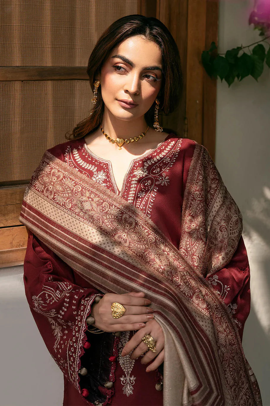 NF-1817 Izel Luxury Embroidered Lawn 3PC