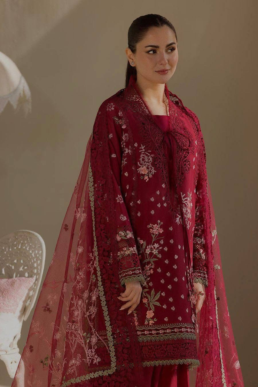 NF-828 Sobia Nazir Luxury Embroidered Lawn 3PC