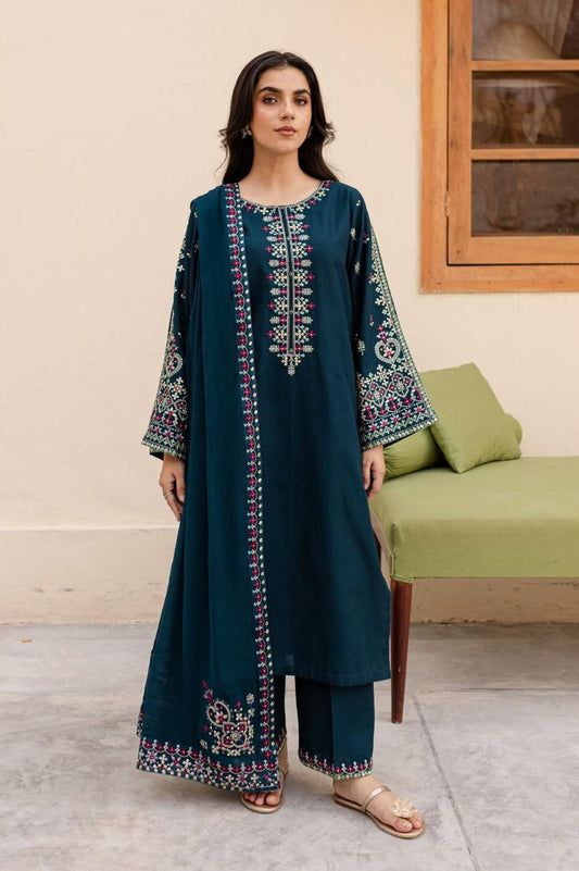 NF-7012 Zaha Luxury Embroidered Danak 3PC