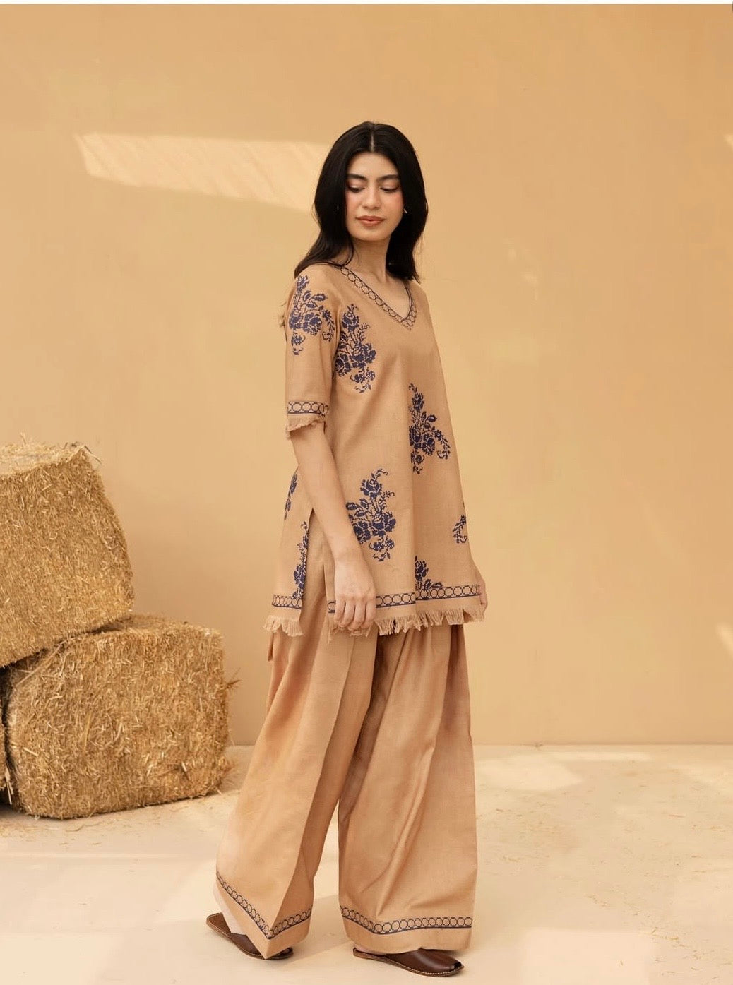 NF-798 Dyot by Mahira Khan Luxury Cross Stitch Lawn 2PC