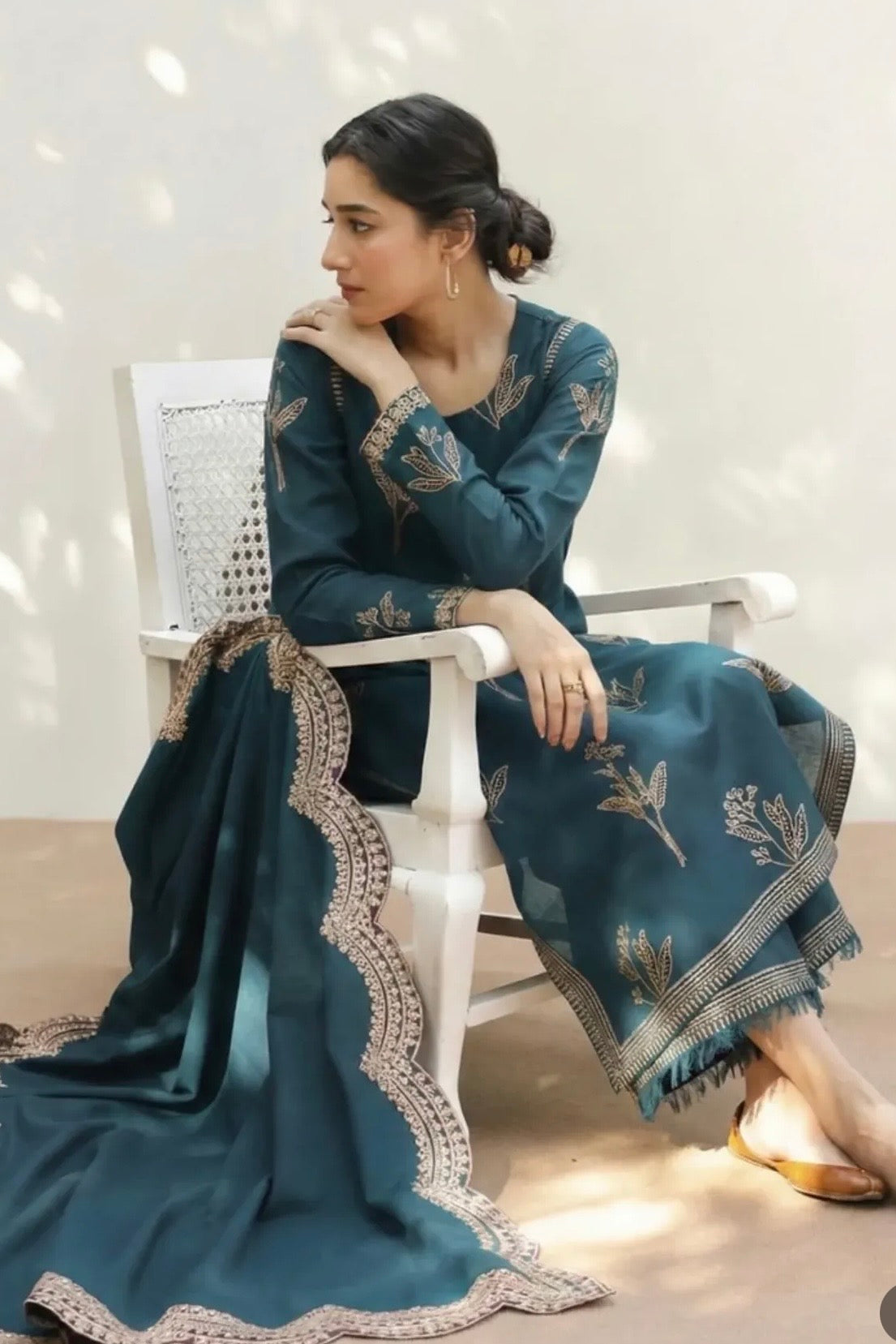 NF-1002 Mahrani Luxury with Ready to wear Shawl 3Pc