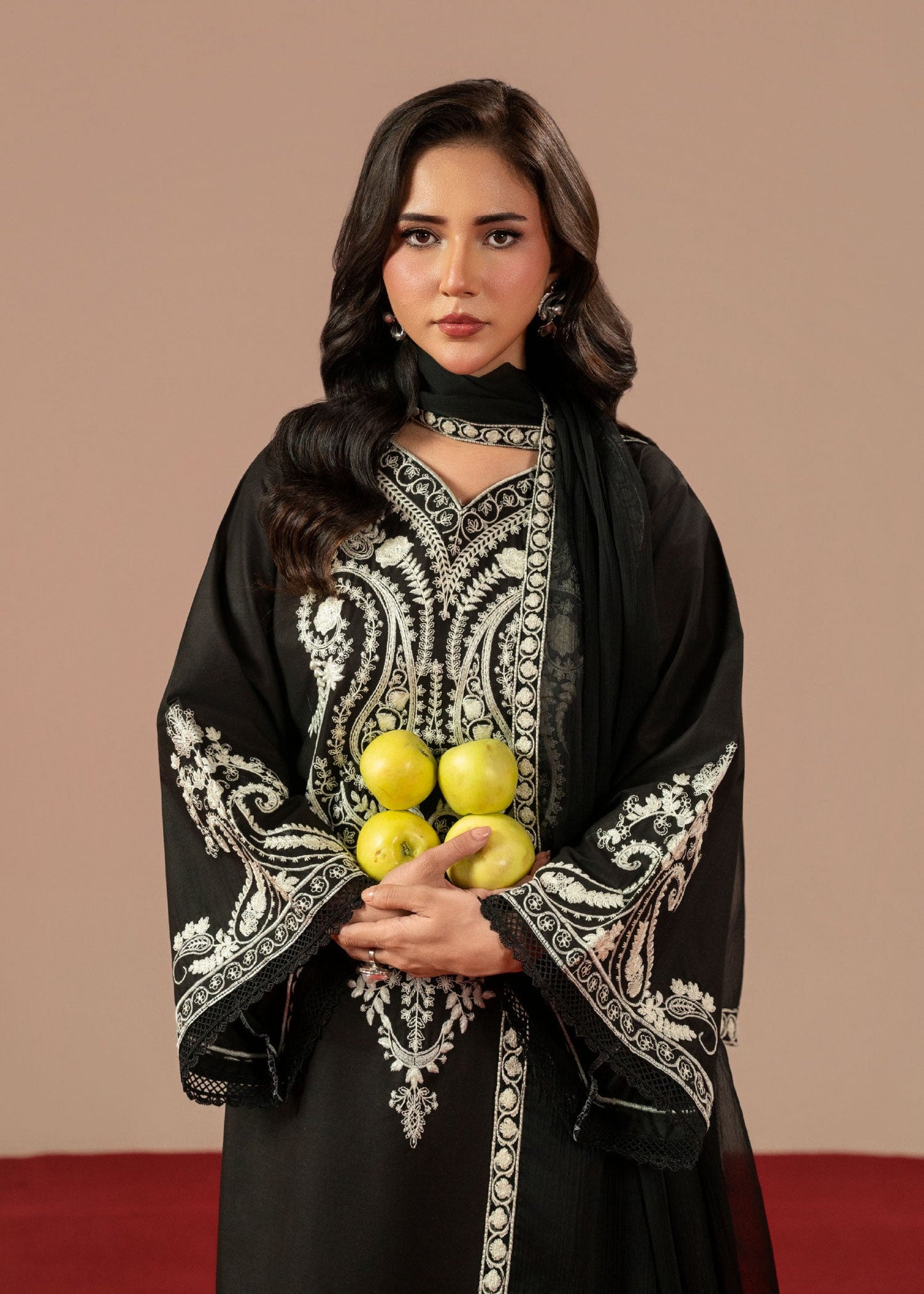 NF-316 Maria B Luxury Embroidered Ready to Wear Dubata